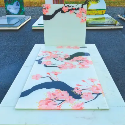 Monument en verre modèle Sakura, décor de cerisier en fleurs