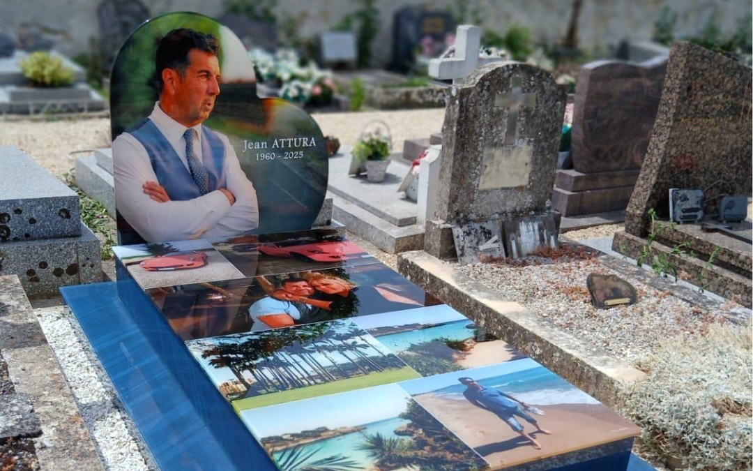 Monument funéraire personnalisé : transmettre les souvenirs